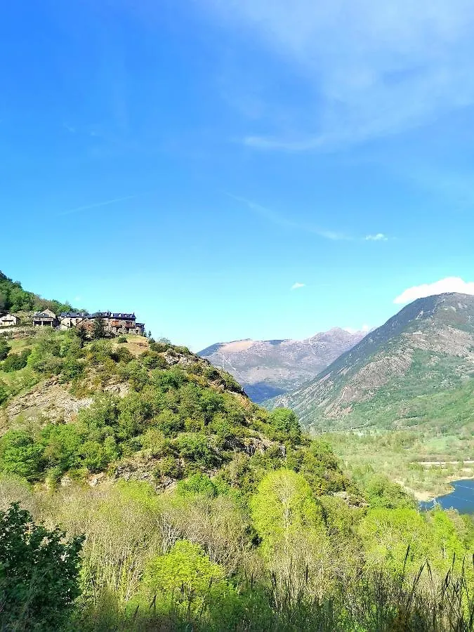 Casa Rural Con Patio Y Bbq En La Vall De Boi Cardet 0*,